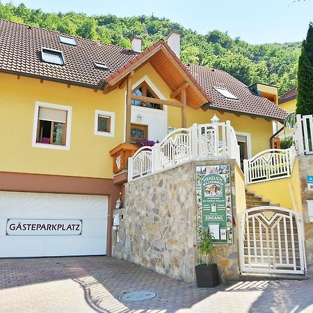 Gastehaus Zur Schonen Aussicht Bed and Breakfast Spitz an der Donau Habitación foto