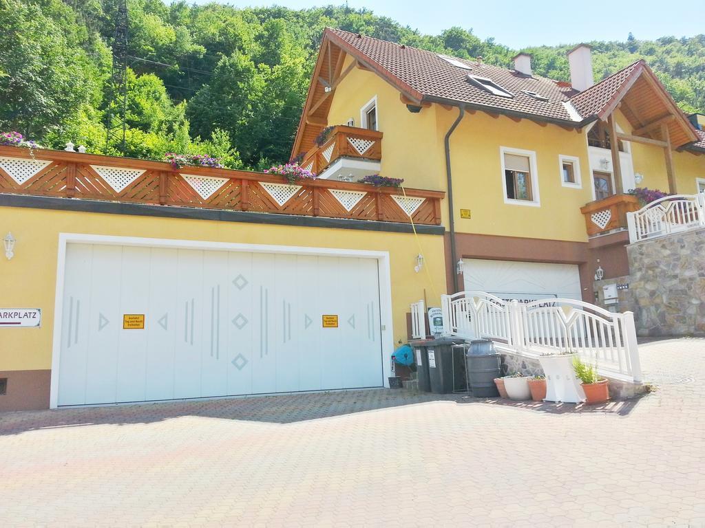 Gastehaus Zur Schonen Aussicht Bed and Breakfast Spitz an der Donau Habitación foto